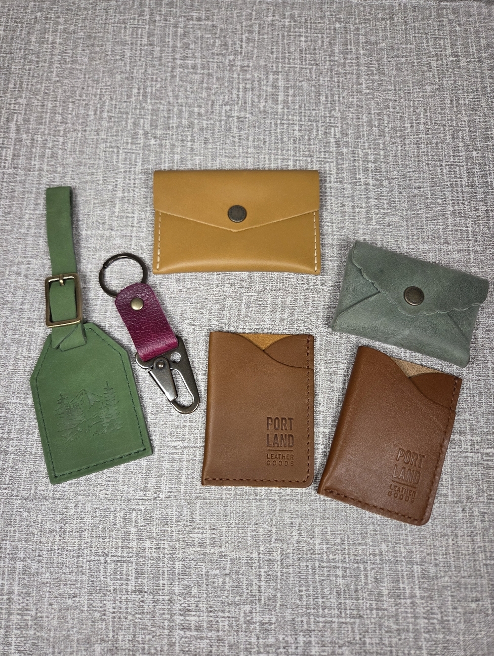 NEW RARE Portland Leather 6 piece lot Wallet, Keychain, Card Case